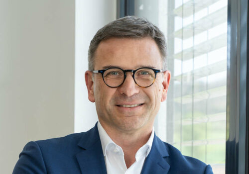 Baut ungarischen Standort weiter aus Bild1-René-Leroux-Urheber-Bott-GmbH-&-Co.-KG