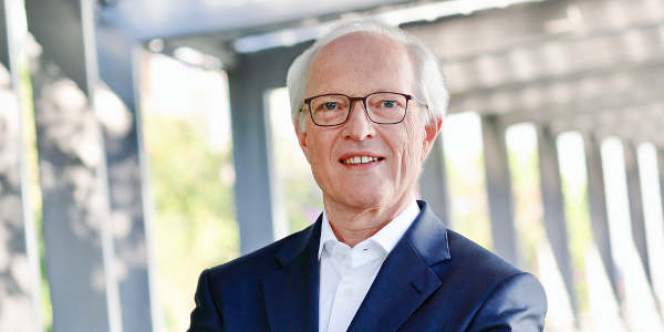 Interview: Dr. Kurt Schmalz verrät, wie er die eigene Zukunftsfähigkeit sichern will