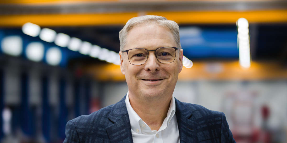 Markus Hüllmann ist seit 2016 CEO der G. Kraft Maschinenbau GmbH. Etwa 700 Mitarbeiter gehören mittlerweile zur Kraft Group.