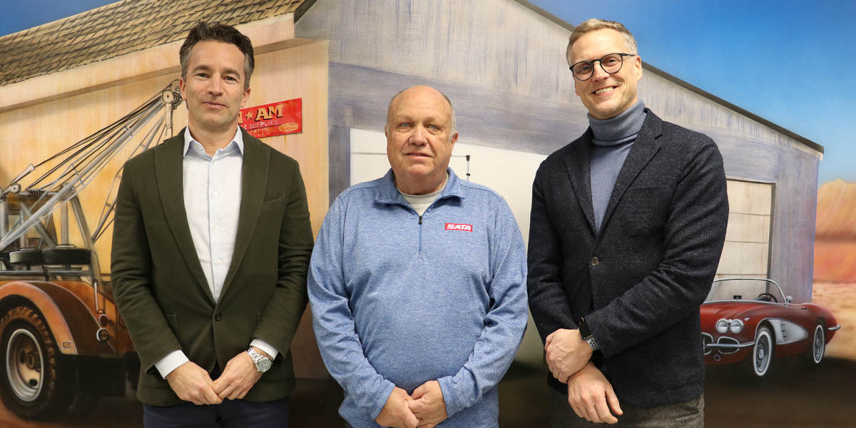 Florian Kaiser, Knud Jorgensen, Mike Wolf
