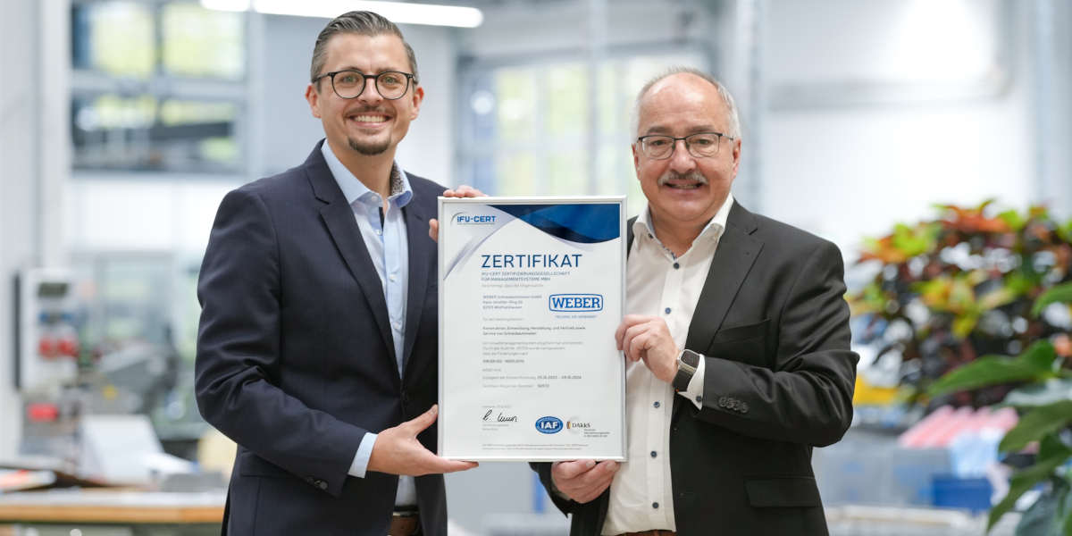 CEO Karl Bujnowski (r) und Michael Paul KL von Weber