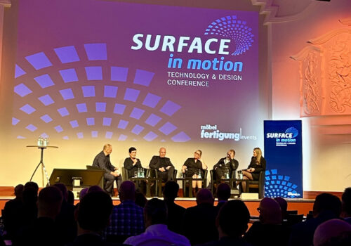 web ADLER_Surface_in_motion_Podium